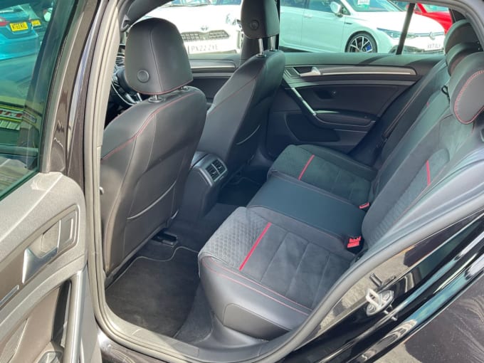 2025 Volkswagen Golf