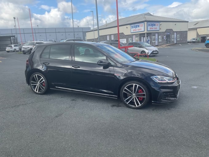 2019 Volkswagen Golf