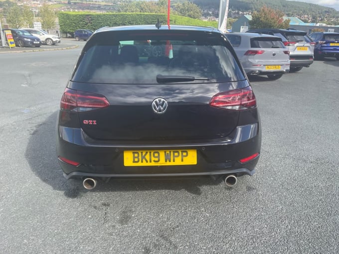 2019 Volkswagen Golf