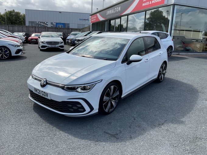 2025 Volkswagen Golf