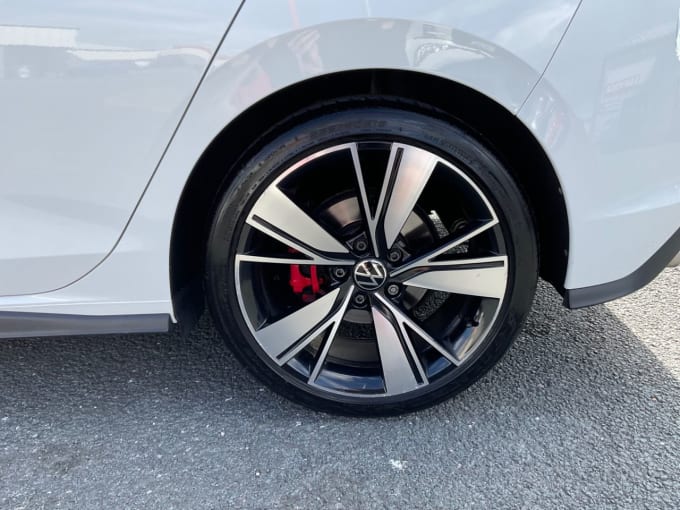 2025 Volkswagen Golf