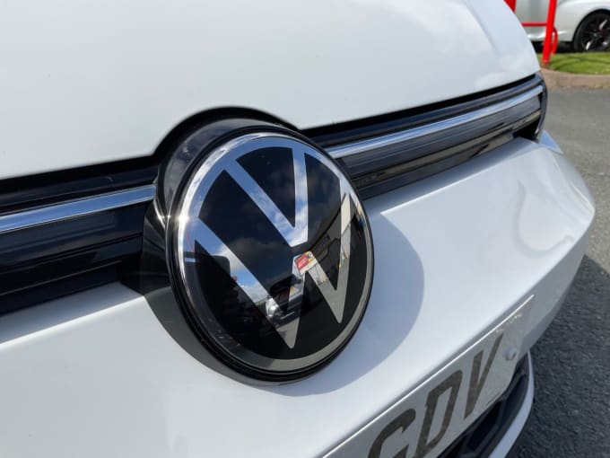 2025 Volkswagen Golf