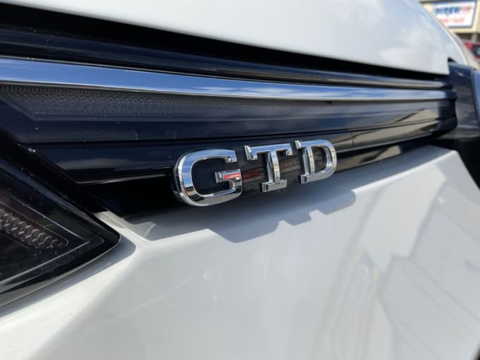 2025 Volkswagen Golf