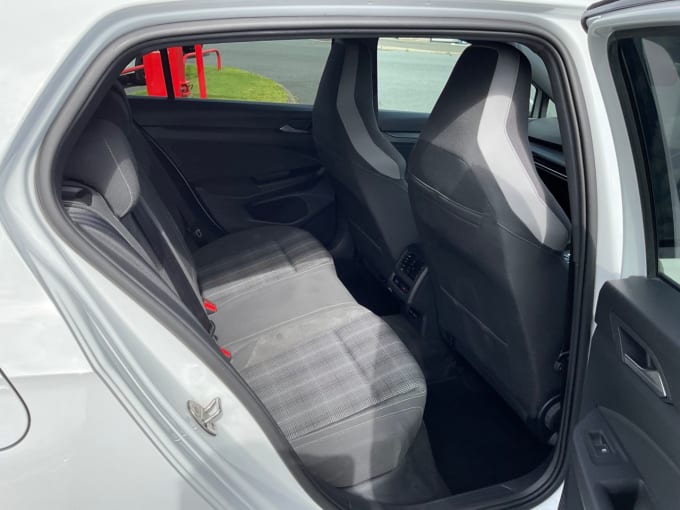 2025 Volkswagen Golf