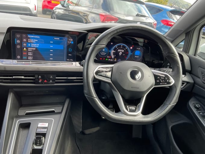 2025 Volkswagen Golf
