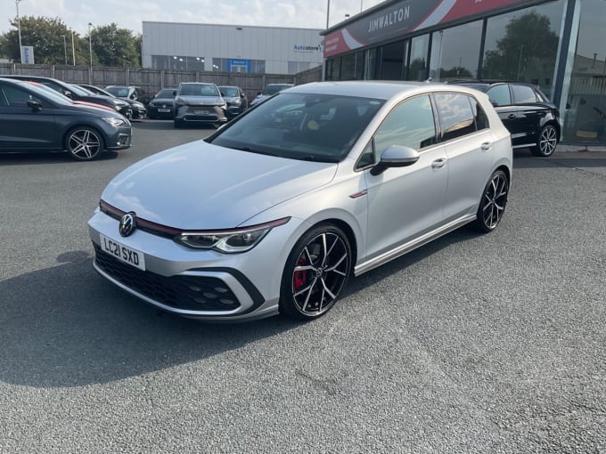 2025 Volkswagen Golf