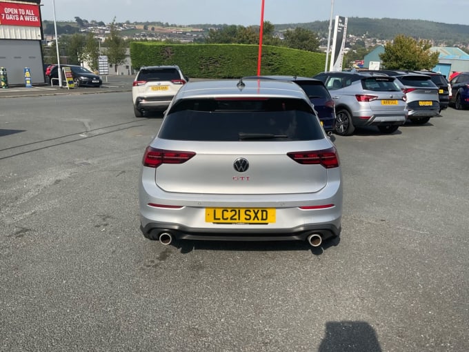 2025 Volkswagen Golf