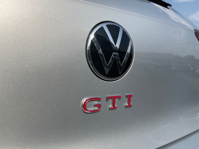 2025 Volkswagen Golf