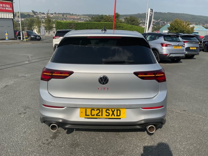 2025 Volkswagen Golf