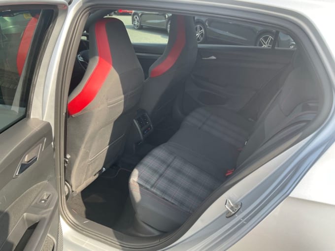 2025 Volkswagen Golf