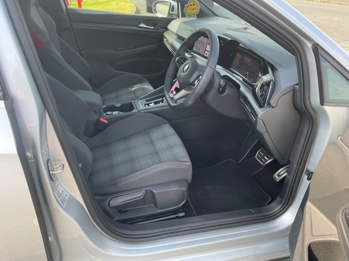 2025 Volkswagen Golf