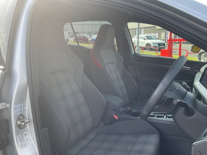 2025 Volkswagen Golf