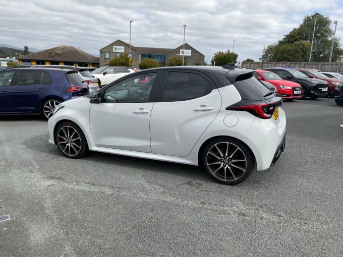 2025 Toyota Yaris