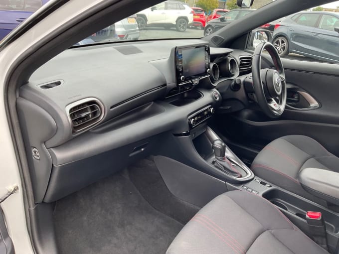2025 Toyota Yaris