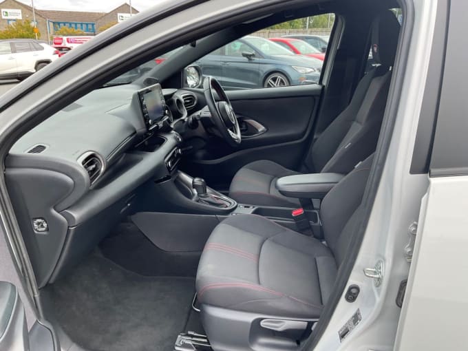 2025 Toyota Yaris