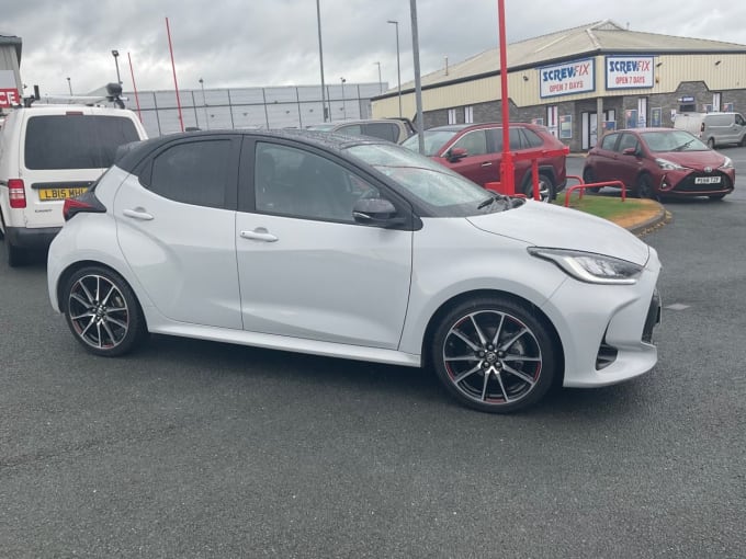 2025 Toyota Yaris