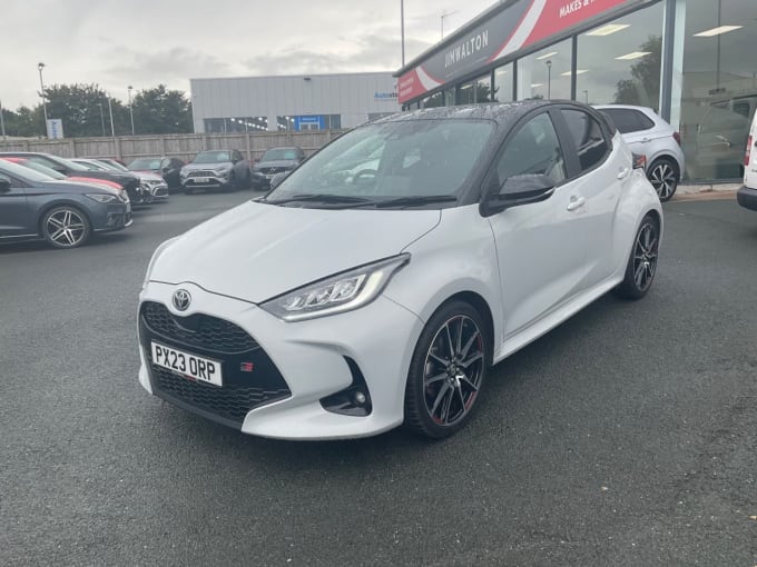 2025 Toyota Yaris