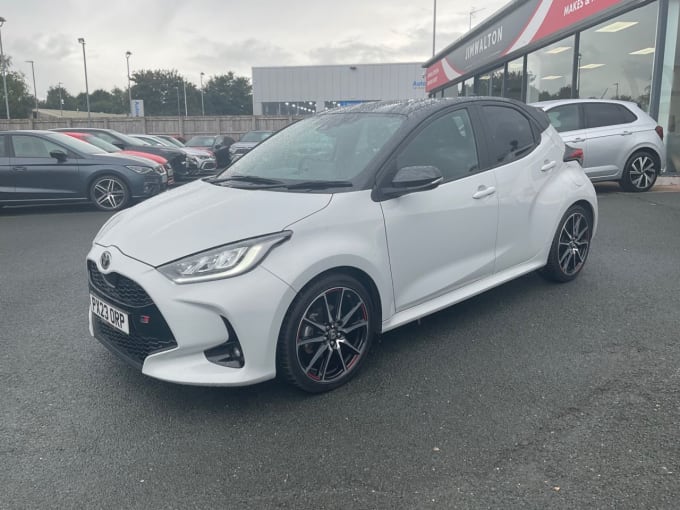 2025 Toyota Yaris