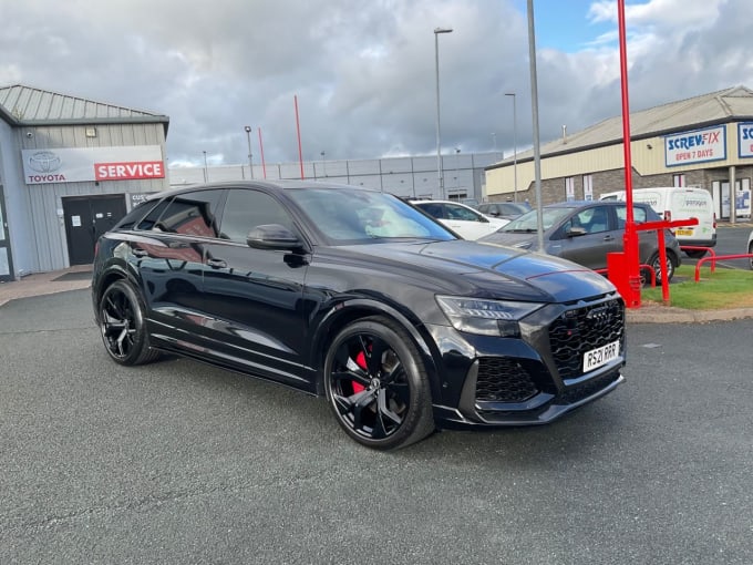 2025 Audi Rsq8