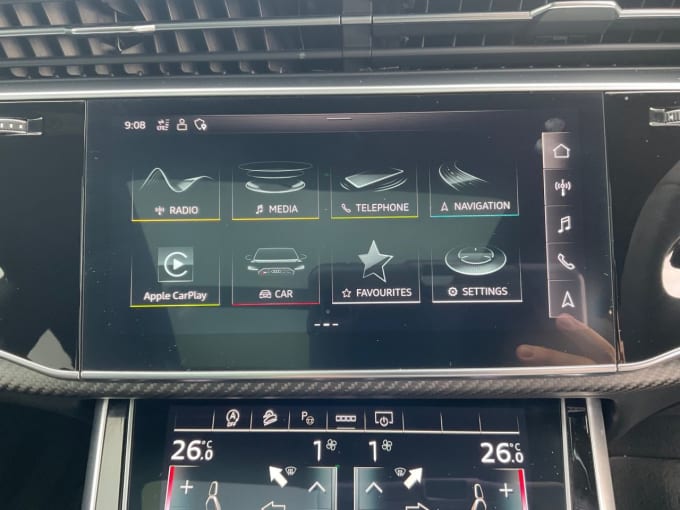 2025 Audi Rsq8