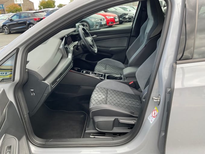 2025 Volkswagen Golf