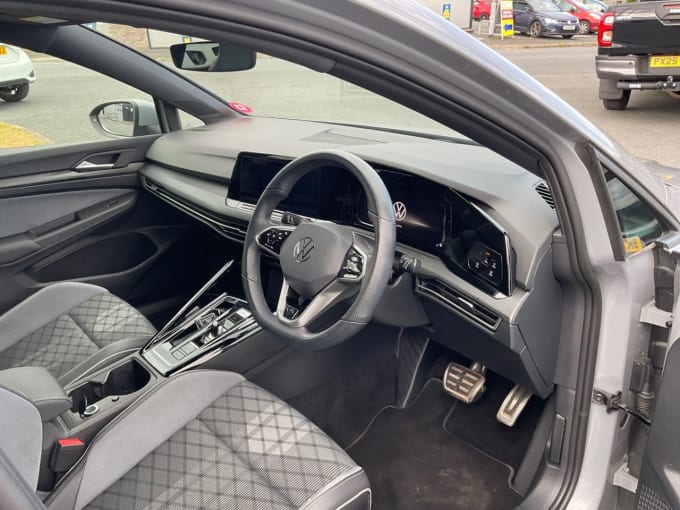 2025 Volkswagen Golf