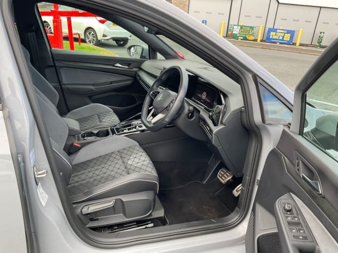 2025 Volkswagen Golf