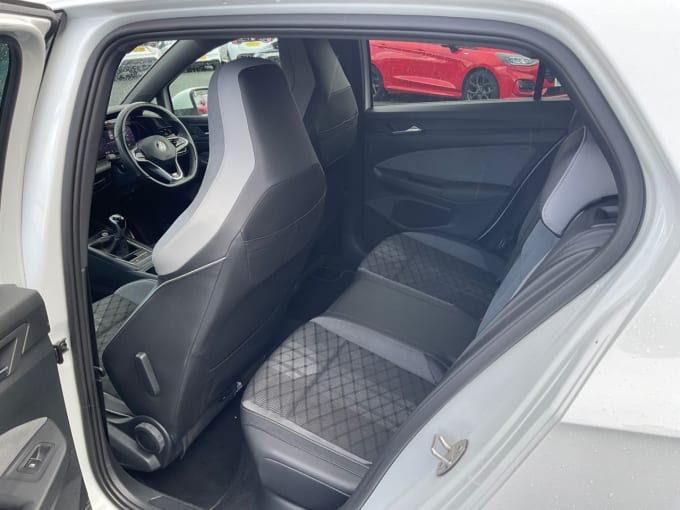 2025 Volkswagen Golf