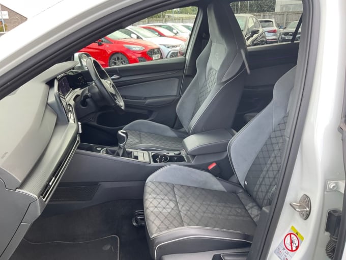 2025 Volkswagen Golf