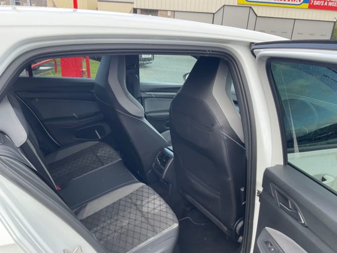 2025 Volkswagen Golf
