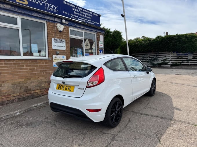 2015 Ford Fiesta