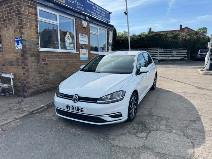 2019 Volkswagen Golf