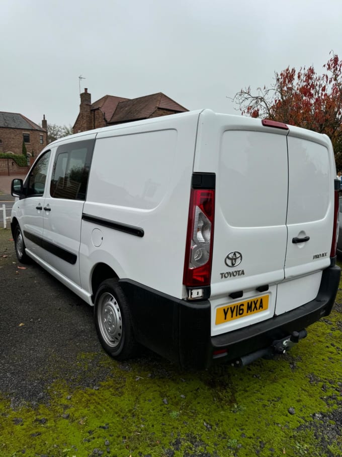 2016 Toyota Proace