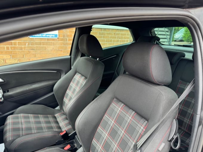 2015 Volkswagen Polo