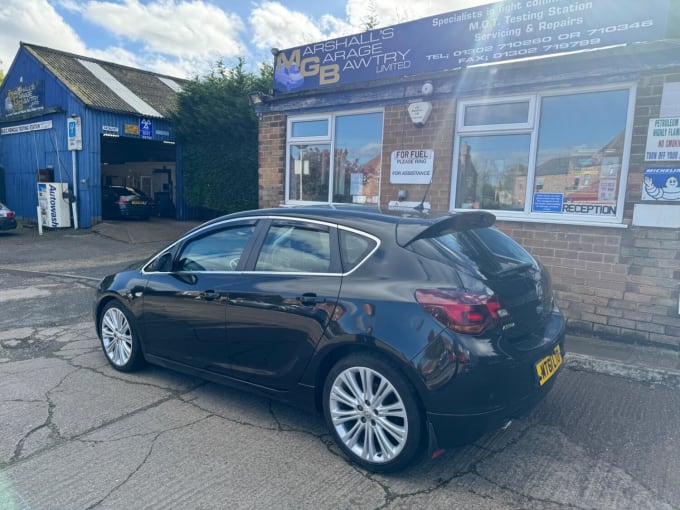 2012 Vauxhall Astra