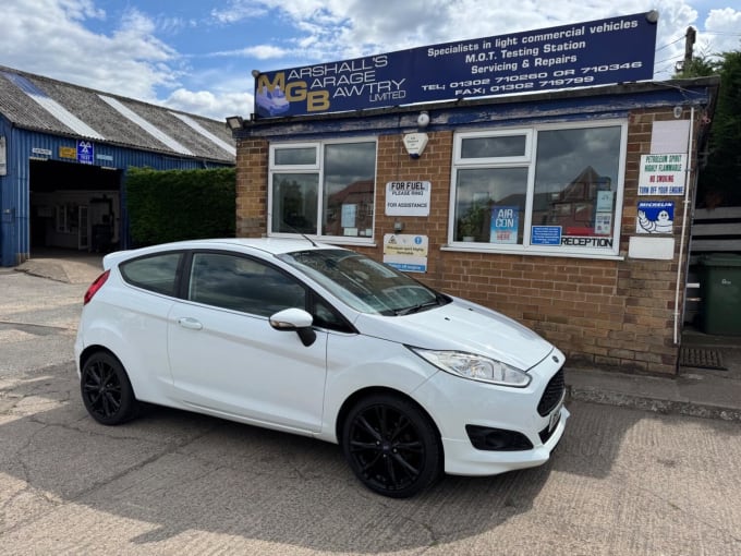 2015 Ford Fiesta