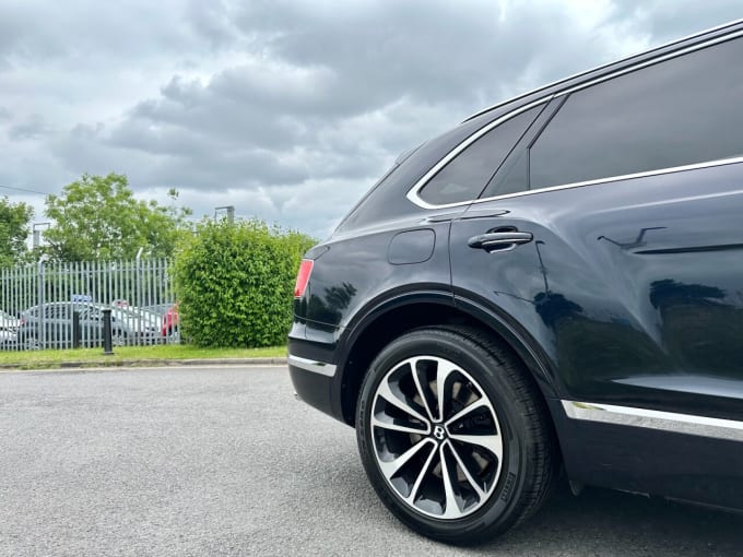 2024 Bentley Bentayga