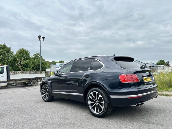 2024 Bentley Bentayga