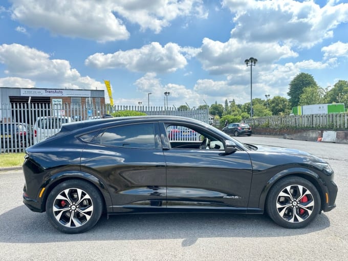 2024 Ford Mustang Mach-e