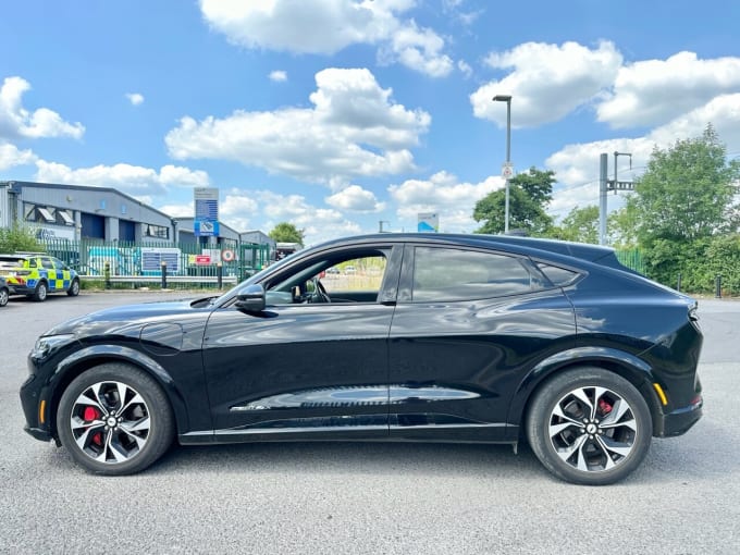 2024 Ford Mustang Mach-e