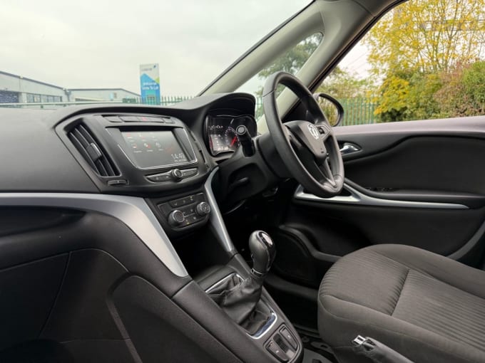 2025 Vauxhall Zafira Tourer