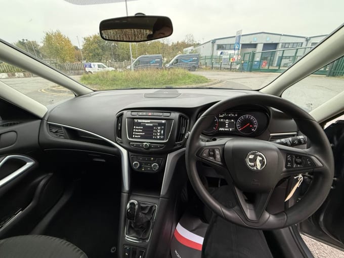 2025 Vauxhall Zafira Tourer