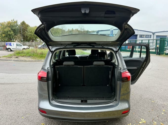 2025 Vauxhall Zafira Tourer