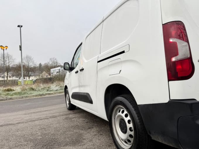 2025 Vauxhall Combo