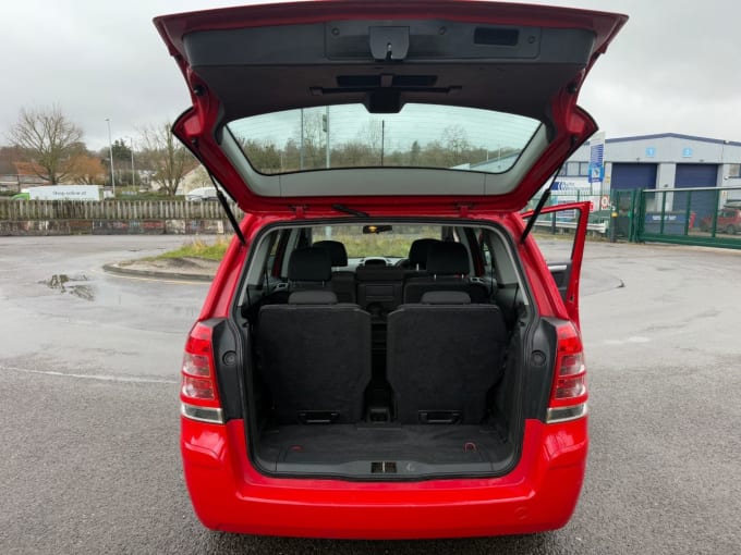 2025 Vauxhall Zafira