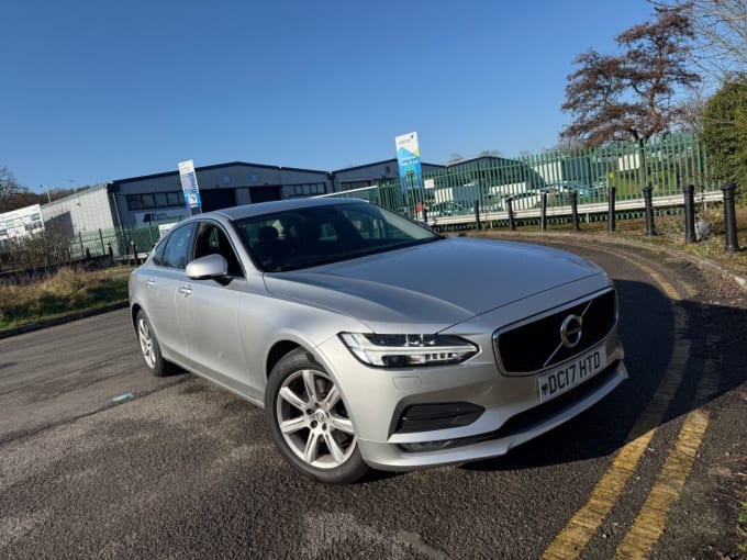 2025 Volvo S90