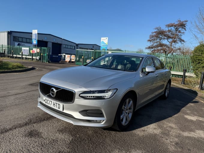 2025 Volvo S90