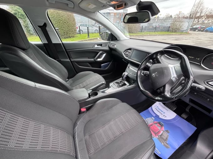 2025 Peugeot 308