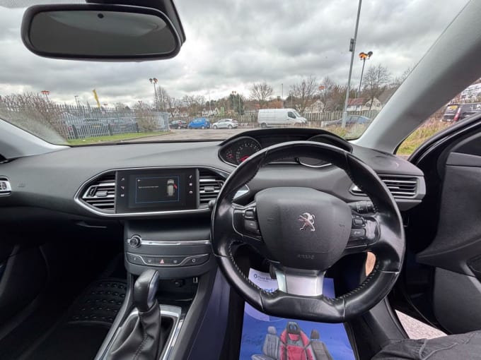 2025 Peugeot 308