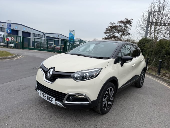 2025 Renault Captur
